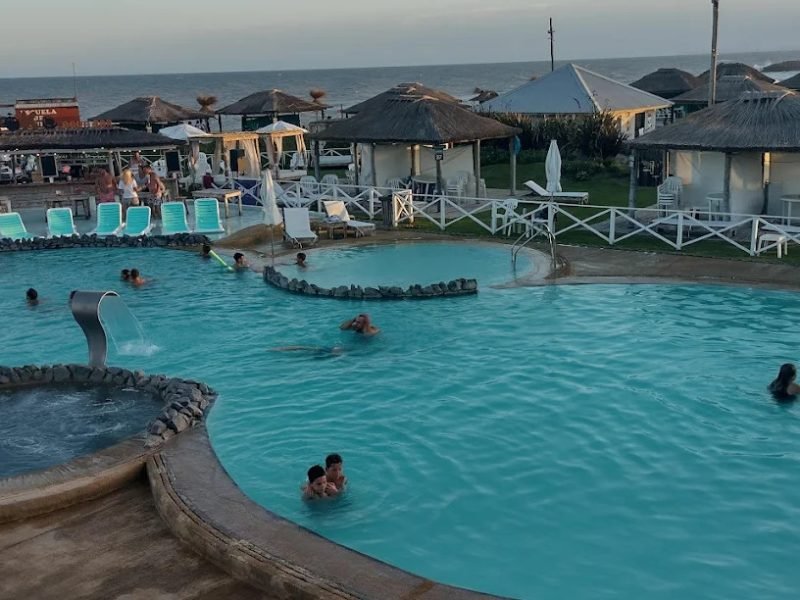 Mirador Beach Club